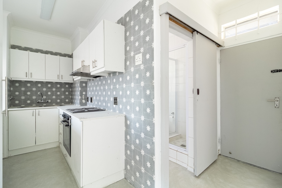 3 Bedroom Property for Sale in Zonnebloem Western Cape